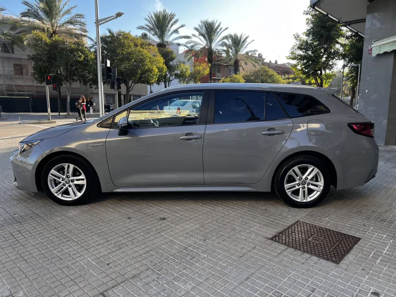 TOYOTA COROLLA TOURING 1.8 125CV 128.000KM 2020